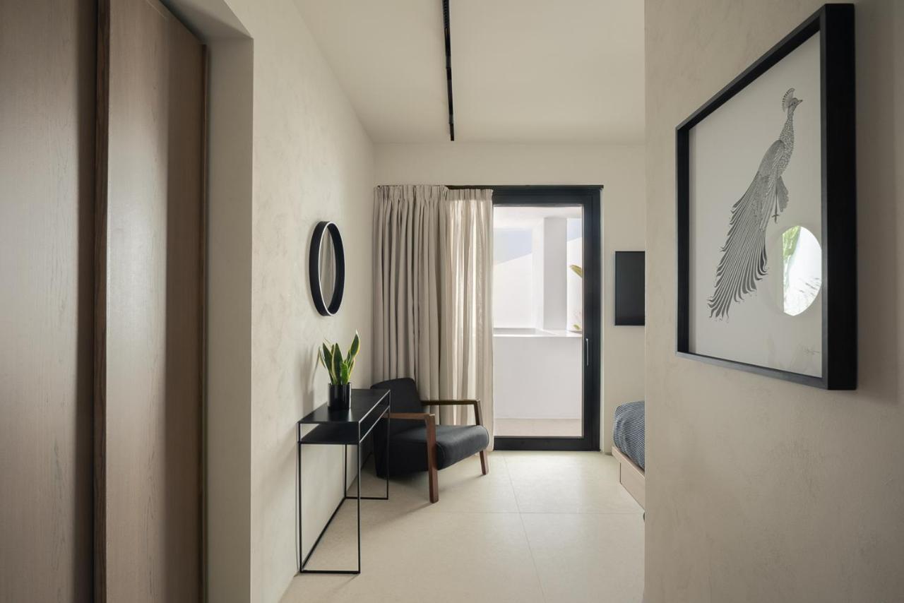 Cubic Mykonos Seafront Design Suites Орнос Экстерьер фото